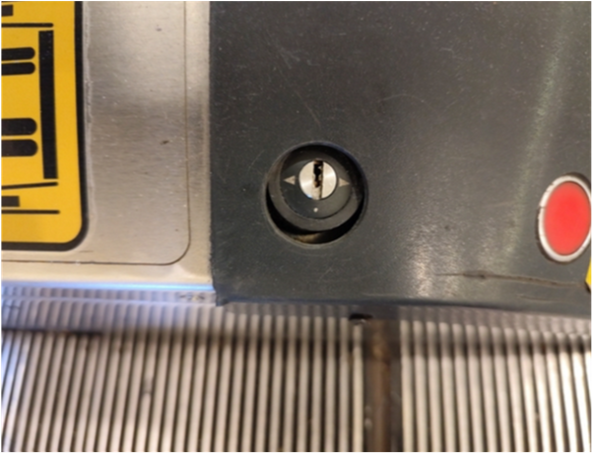 Chave de Acionamneto e Botão de Emergência